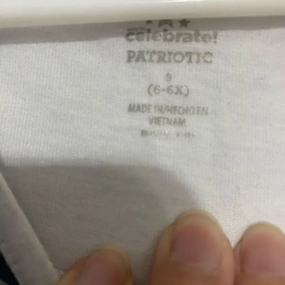 Toddler size‎ small size 6 sleeveless, red, white and blue tank top